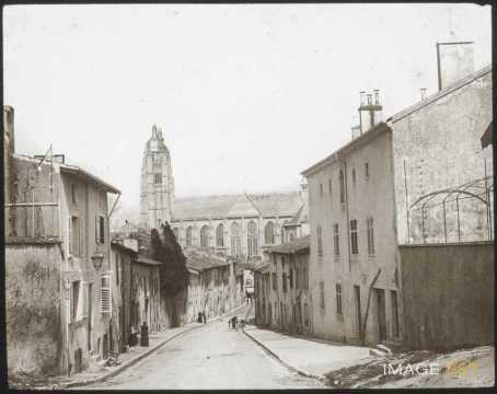 Rue de la Commune (Saint-Nicolas-de-Port)